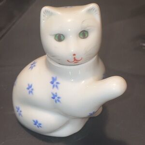 Vintage Mini Cat Teapot China Blue White Tea Pot Decorative Figurine